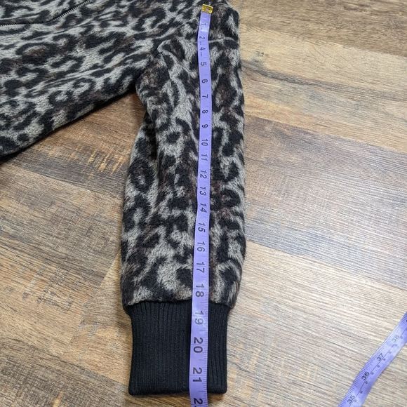 Aritzia Wilfred free leopard wool blend jacket - Picture 5 of 12